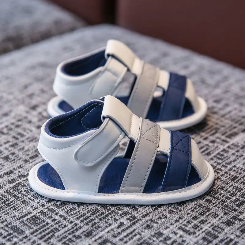 Baby Shoes For Boys and Girls Aged 0-1 In Summer With Perforated Sandals and Non Slip Soft Soles For Learning To Walk