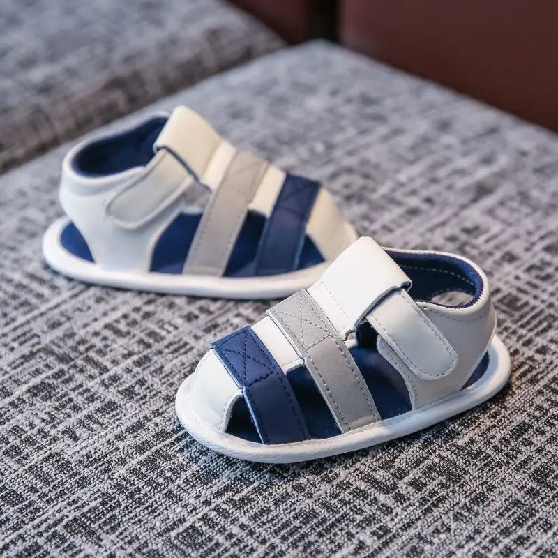 Baby Shoes For Boys and Girls Aged 0-1 In Summer With Perforated Sandals and Non Slip Soft Soles For Learning To Walk